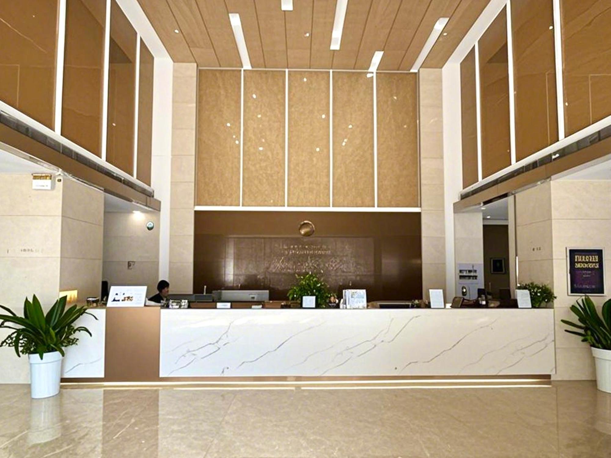 Yu Manju High-Floor Huge-Screen Audiovisual Hotel-Guangzhou Tower Zhujiang New Town Sports West Road Branch المظهر الخارجي الصورة